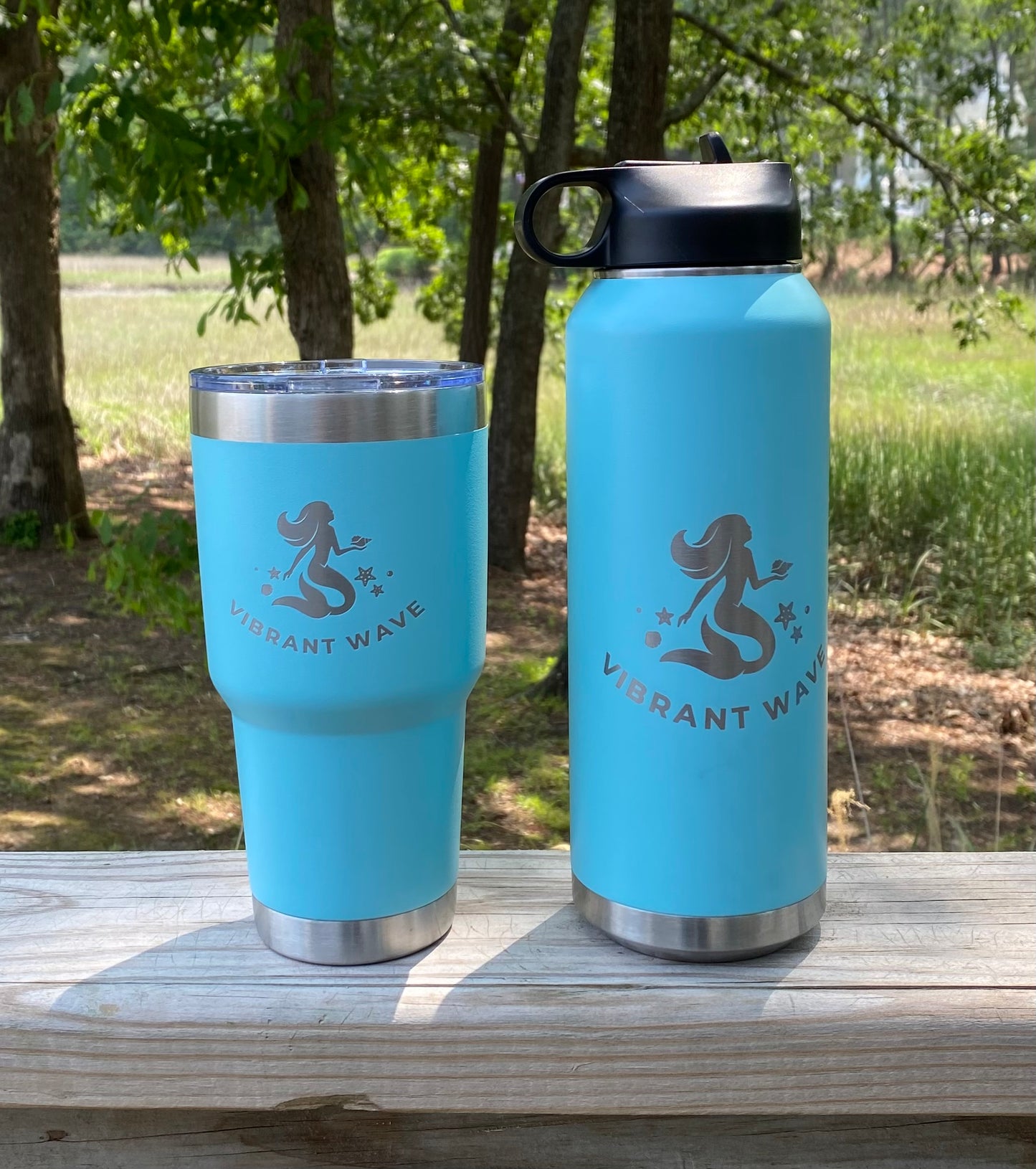 Vibrant Wave 32 Oz  Tumblers - Ocean Blue or Teal