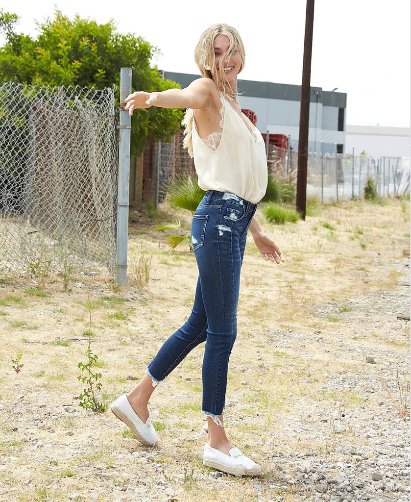 VERVET Mid Rise Distressed Uneven Frayed Hem - EXCUSES